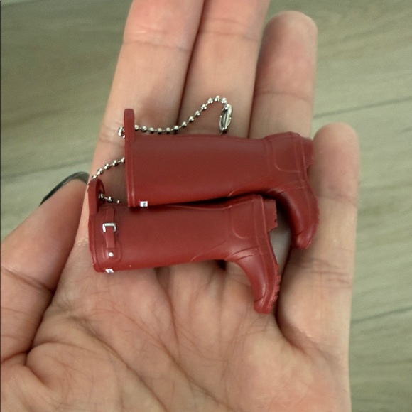 Hunter Boot - Red Mini Boot Keychain - Picture 3 of 3